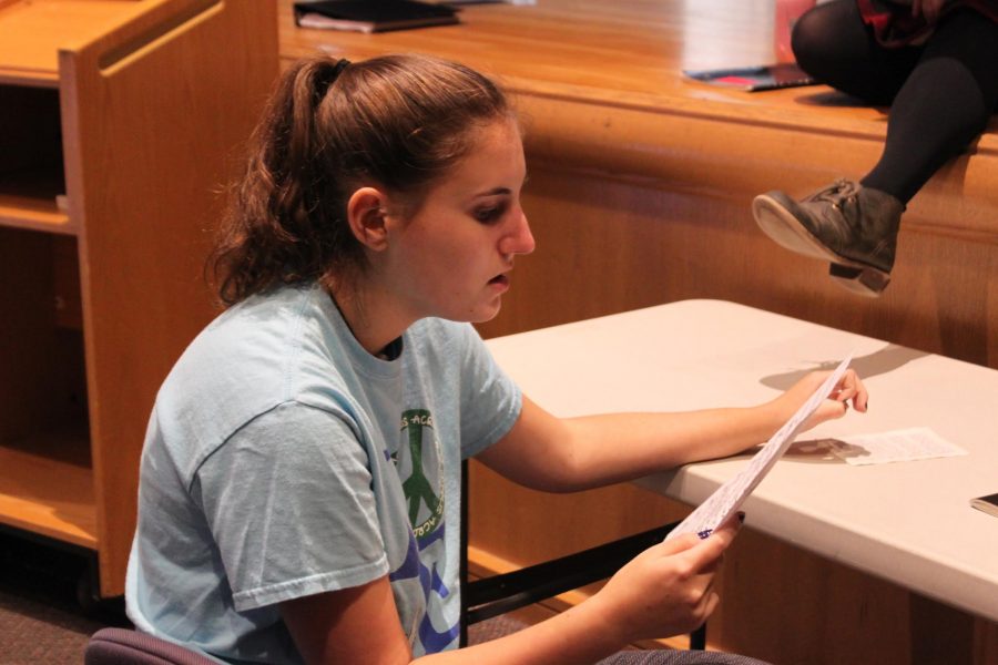 Senior Cami Cohen, who plays Rosa, sings in rehearsal for “The Mystery of Edwin Drood” on Thursday, Sept. 29.