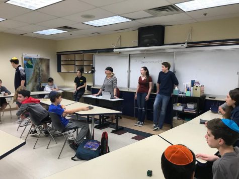 Teacher in training: Zman Kodesh ozerim act as mentors for middle schoolers