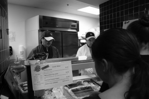 Cafeteria, revised: Students adjust to new lunch program