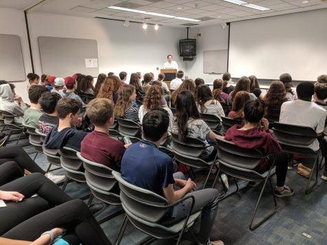 Freshman class discusses ethical dilemmas in NIH trip