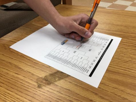 CESJDS continues NCAA Tournament championship bracket challenge tradition