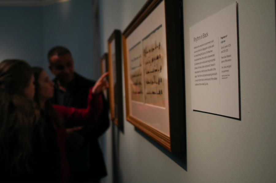 Arabic students visit the Omani Cultural Center in commemoration of Arabic Heritage week. 