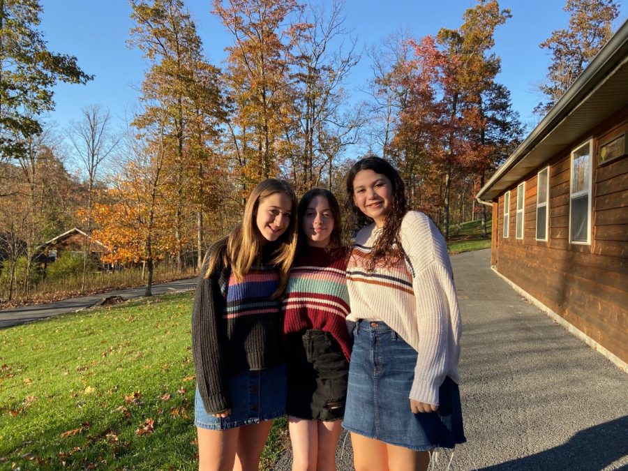 Freshmen Samantha Eidelman, Hadas Kabik and Samantha Vaisman enjoy their first Shabbaton.