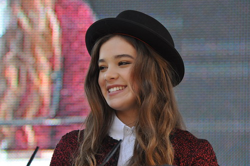 Hailee Steinfeld has released a new extended play record.