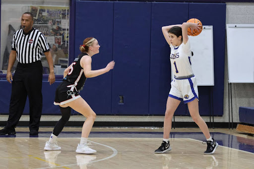 Freshman Yarden Wilkenfeld passes the ball during the game against the Western Port Steelers. 